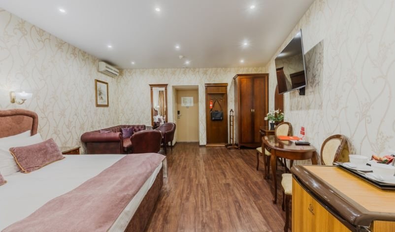 Отель Невский берег, 93 – номер Люкс