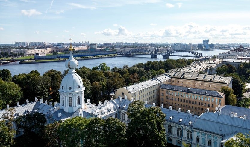 Смольный собор – пешеходные экскурсии
