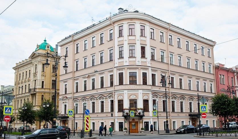 Особняки Фурштатской улицы – фото №3 – Фотобанк Лори/ E. O. Особняки Фурштатской улицы – Пешеходные экскурсии