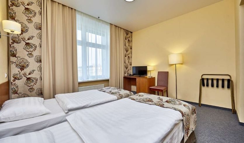 Отель Россия – номер бизнес