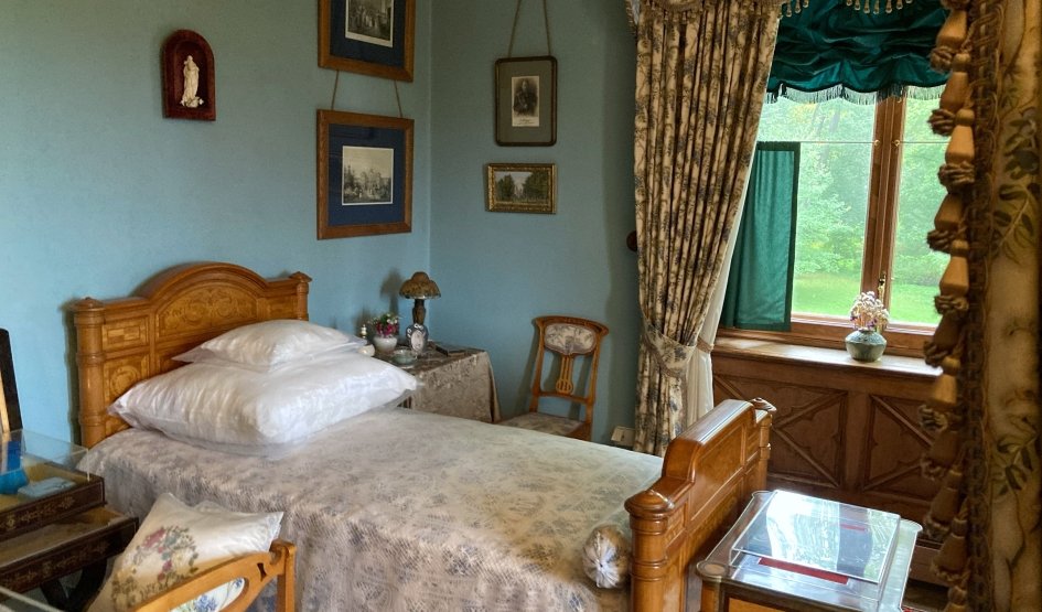 Александрия – императорская резиденция четырёх поколений династии Романовых — фото № 3 — Прогулки  Александрия – императорская резиденция четырёх поколений династии Романовых — Автобусные экскурсии