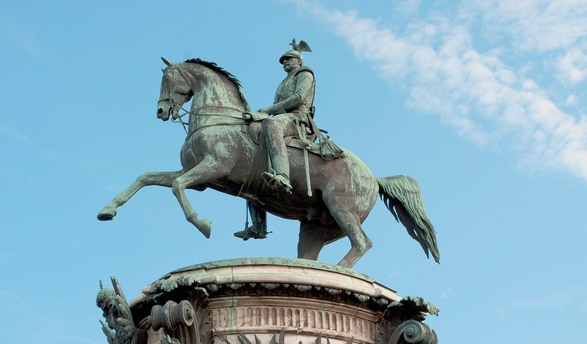 Ансамбли Петербургских площадей: Исаакиевская (для заказных групп) – пешеходные экскурсии для заказных групп от 290 рублей