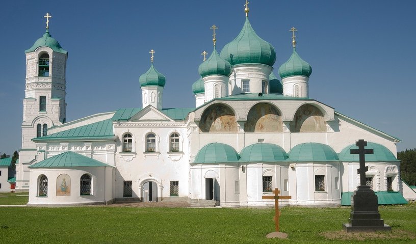 Свято-Троицкий монастырь Александра Свирского – туры в Карелию от 19750 рублей