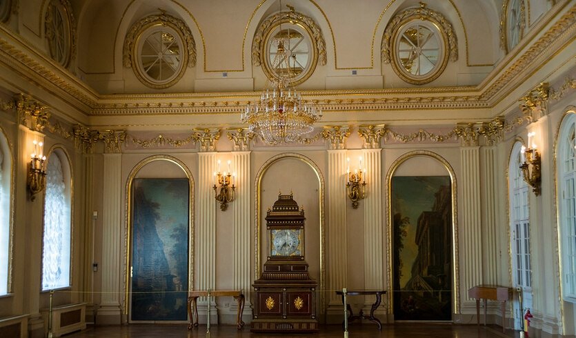 Пётр Первый во всём (для заказных групп) – автобусные экскурсии для организованных групп от 1980 рублей