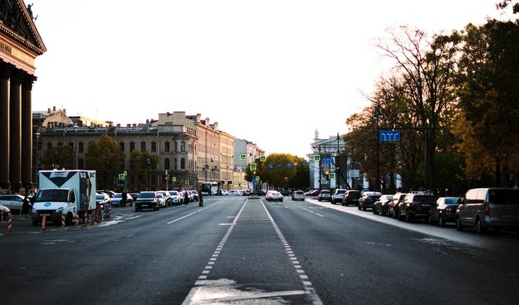 Ансамбли Петербургских площадей: Исаакиевская (для заказных групп) – пешеходные экскурсии для заказных групп от 290 рублей