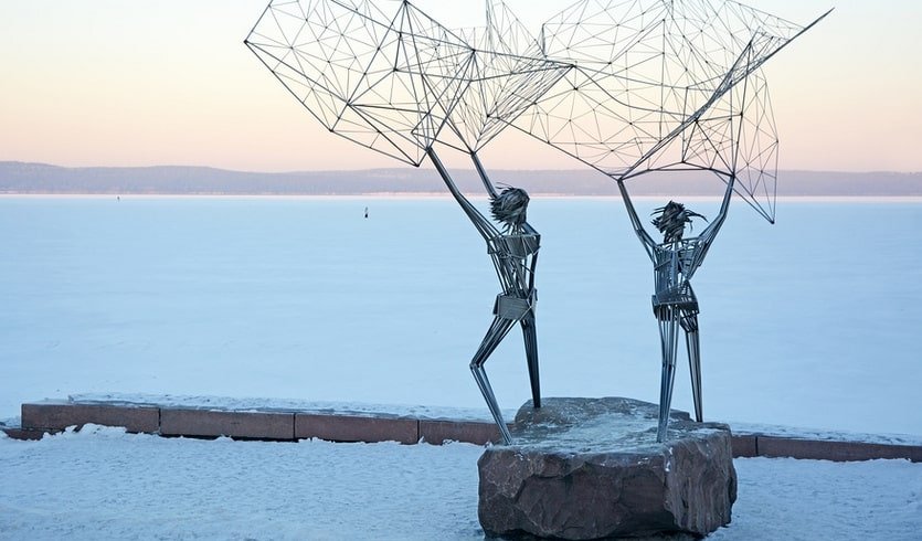 Скульптура «Рыбаки» – туры в Карелию от 14350 рублей Скульптура «Рыбаки» – туры в Карелию от 14350 рублей