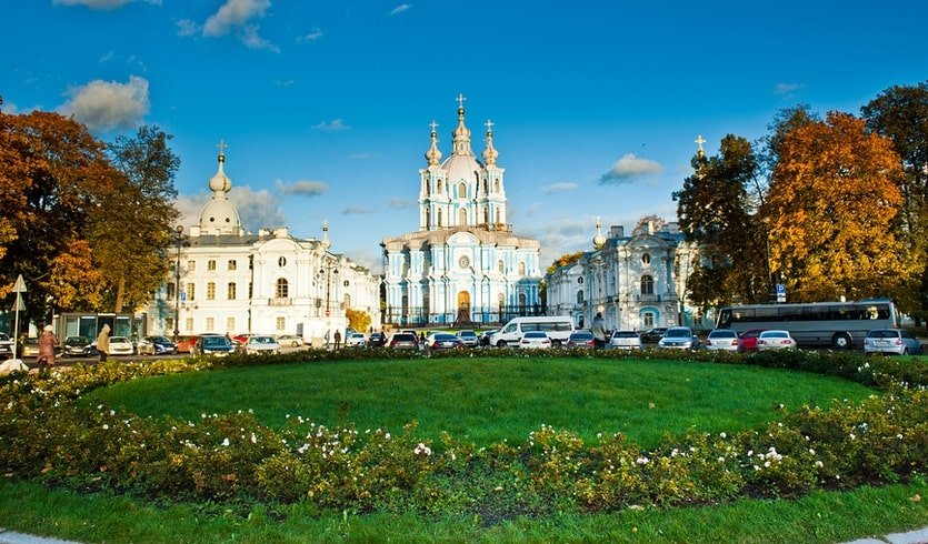 Смольный собор – сборные туры в Санкт-Петербург от 4730 рублей