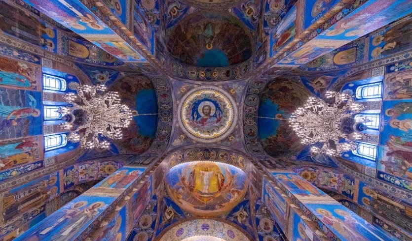 Дворцовый Петербург — фото № 4 — Photo by Mitya Ivanov on Unsplash Дворцовый Петербург — индивидуальные туры в Петербург от 10500 руб.