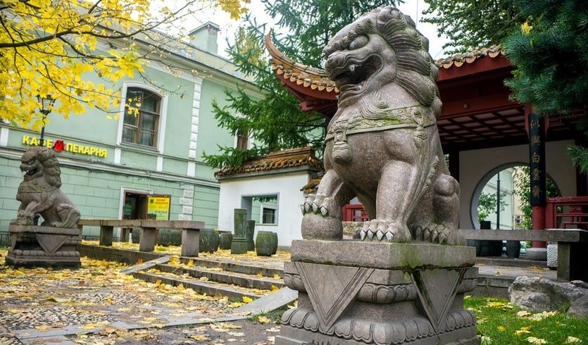 Волшебные дворы Литейного (для заказных групп) – пешеходные экскурсии для заказных групп от 290 рублей