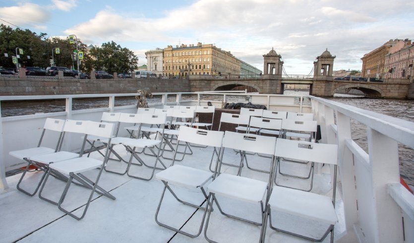 Теплоход «Сардиния» – аренда теплохода от 9500 рублей