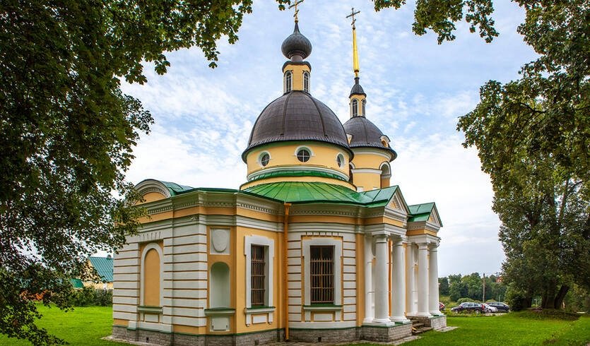 Прелестные уголки южного взморья (с посещением дворца Бельведер и Ропшинского ипподрома) – фото №4 – Фотобанк Лори / Сергей Афанасьев Прелестные уголки южного взморья (с посещением дворца Бельведер и Ропшинского ипподрома) – автобусные загородные экскурсии