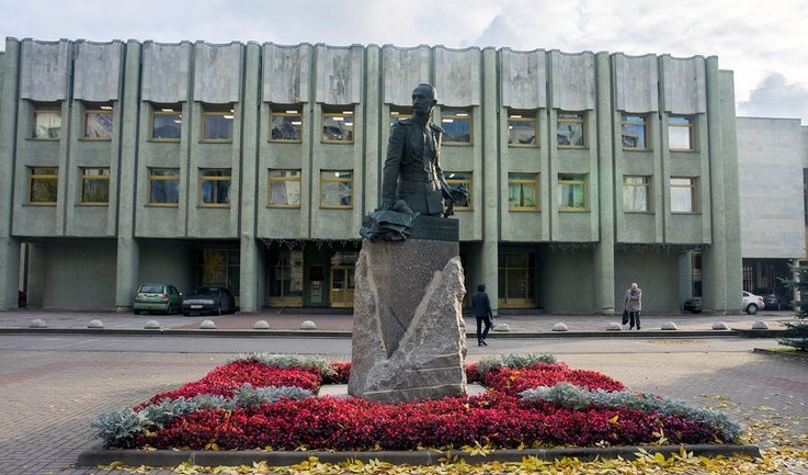 Необычные истории про обычные памятники Петербурга – автобусная экскурсия для заказных групп от 540 рублей Фотобанк «Лори»