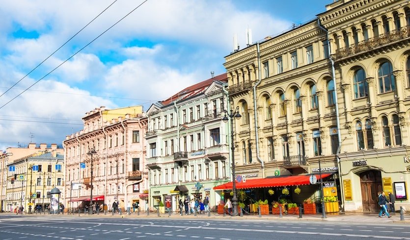 По Невскому проспекту (с посещением легендарной Пышечной) — индивидуальные экскурсии от 1100 руб.