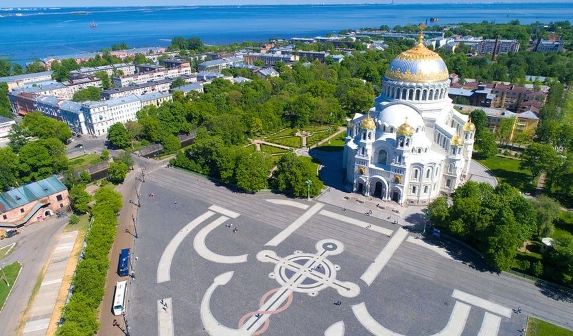 Автобусная экскурсия в Кронштадт с посещением Кронштадтского Морского музея – автобусные загородные
