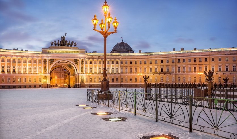 Зимние приключения с Йоулупукки в Санкт-Петербурге (до 7-8 января) — фото №4 — Фотобанк Лори / Baturina Yuliya Зимние приключения с Йоулупукки в Санкт-Петербурге (до 7-8 января) — Сборные туры в Санкт-Петербург