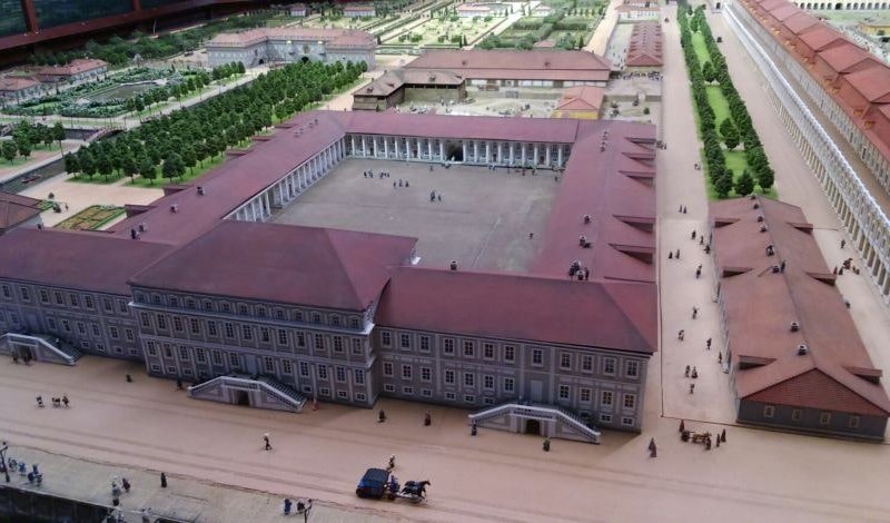 Исторический театр-макет Петровская Акватория – интерьерные экскурсии для заказных групп от 475 рублей