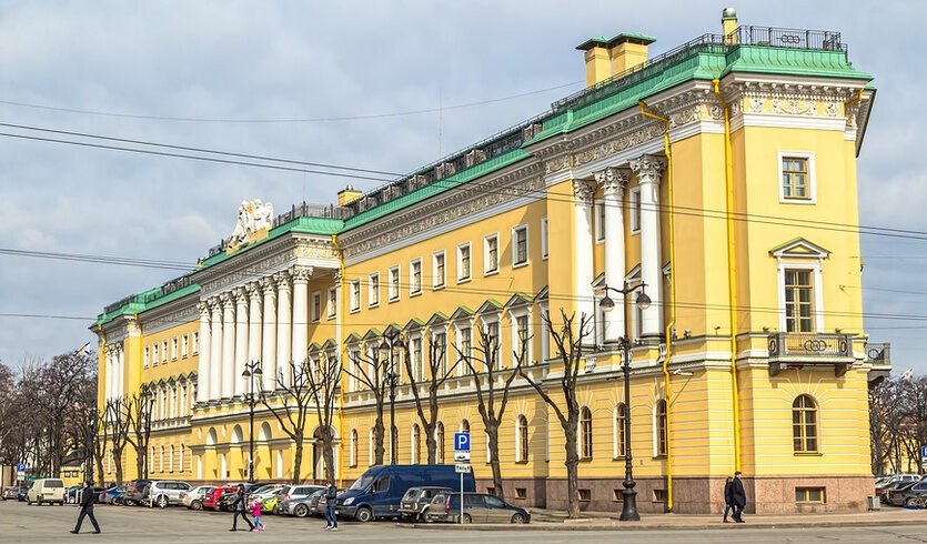 Дом Лобанова-Ростовского — фото № 3 — Фотобанк Лори / Владимир Сергеев  Дом Лобанова-Ростовского — Дворцы и особняки