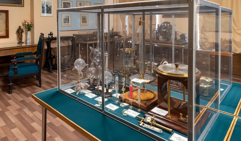 Петербург – город морской славы (с посещением Военно-морского музея) — Экскурсии для организованных групп от 1400 рублей