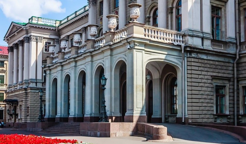 Вокруг Исаакиевского собора (для заказных групп) – пешеходные экскурсии для заказных групп от 290 рублей