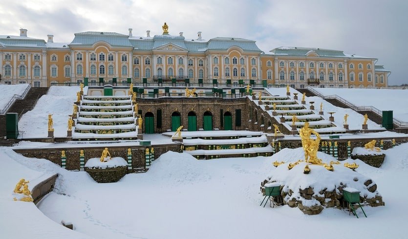 Большой Петергофский дворец – туры в СПб от 38550 рублей 