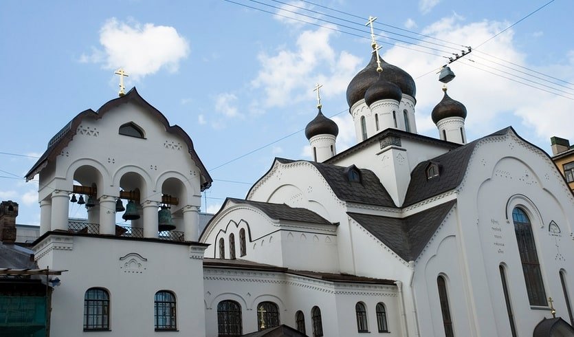 Все стили вокруг Смольного – Пешеходные экскурсии