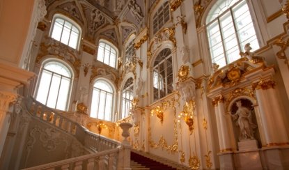 Экскурсия в Зимний дворец (Государственный Эрмитаж) – интерьерные экскурсии для организованных групп от 1550 рублей