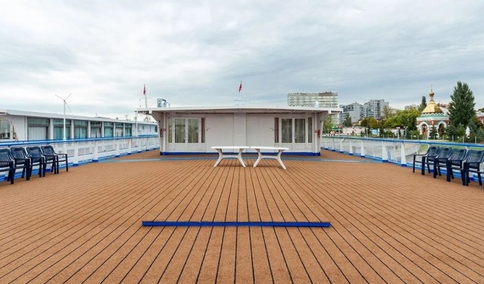 Открытая солнечная палуба