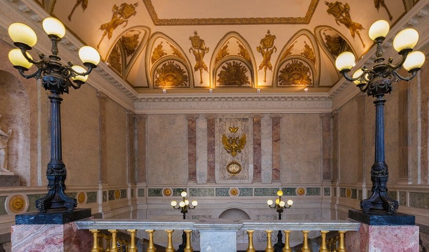 Экскурсия в Михайловский (Инженерный) замок (для групп) – интерьерные экскурсии для организованных групп от 950 рублей