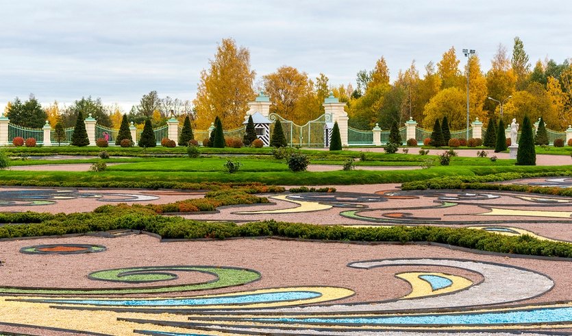 Ораниенбаум. Три века истории (для заказных групп) — Экскурсии для организованных групп от 1550 рублей