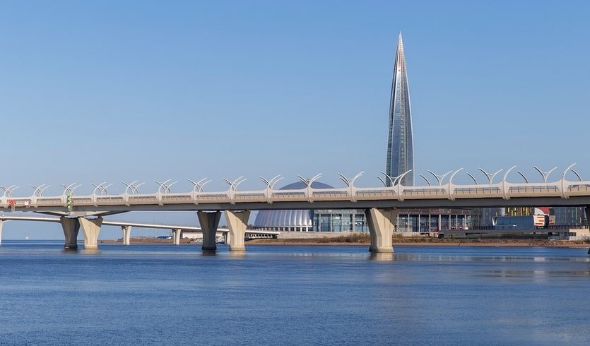 Лахта Центр – пешеходные экскурсии от 800 рублей