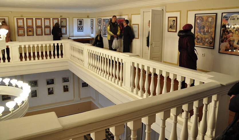 Усадьбы Северо-Запада (Набоковых, Демидовых, Рылеевых) (для заказных групп) – автобусные экскурсии для организованных групп