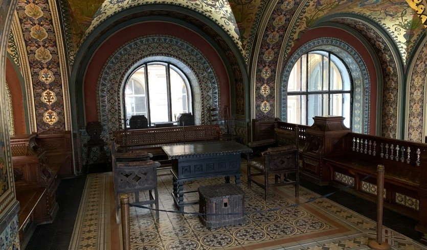 Санкт-Петербургская художественно-промышленная академия имени А. Л. Штиглица – экскурсии и программы для детей от 2300 рублей