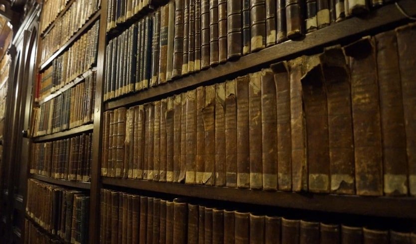 Библиотека Бестужевских курсов – Экскурсии в музеи и общественные учреждения от 525 рублей