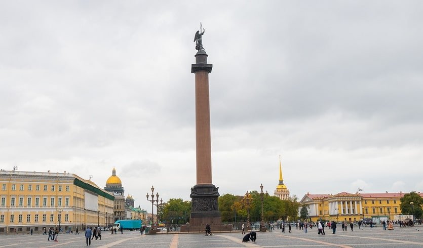 Дворцовая площадь – сборные туры в Санкт-Петербург от 14620 рублей Дворцовая площадь – сборные туры в Санкт-Петербург от 14620 рублей