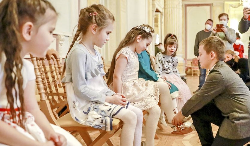 «Бальные традиции» в гостях у Золушки (Особняк Румянцева) - интерактивная экскурсия для школьников от 1500