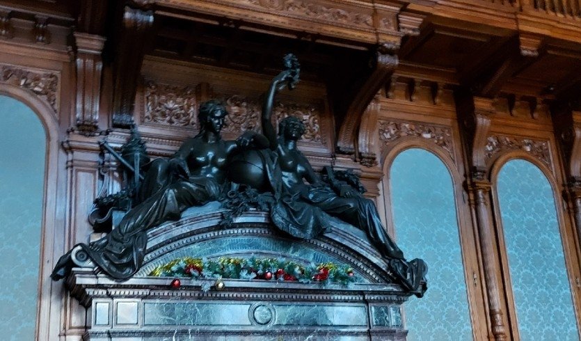 День учителя – изысканный праздник в особняке – профессиональные праздники от 5900 рублей