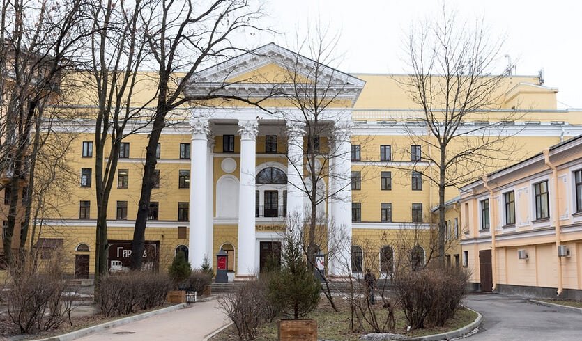 Ленинград Владимира Высоцкого (для заказных групп) – автобусные экскурсии для организованных групп от 500 рублей