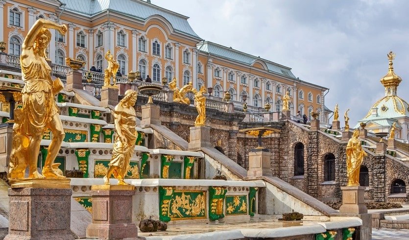 В Петербург – недорого! (6 дней) – фото №3 Сергей Афанасьев / Фотобанк Лори В Петербург – недорого! (6 дней) – туры в Санкт-Петербург от 10670 рублей