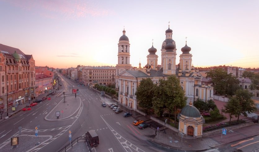 Храмы Петербурга (пешеходная экскурсия) — ВИП-экскурсии от 700 рублей