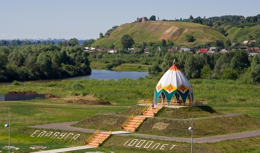 Миллениум тур (с ночлегом в Елабуге) — туры в Казань от 20720 руб.