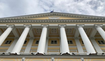 Экскурсия в здание Смольного института (для групп) – интерьерные экскурсии для организованных групп