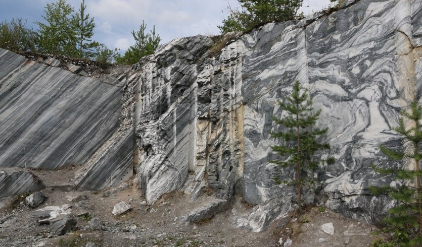 В Карелию на вертолете (2 дня) – Индивидуальные (VIP) экскурсии и туры в Санкт-Петербурге от 319900 руб.
