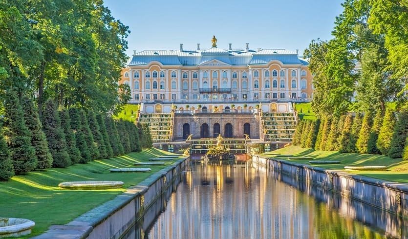 Петергофский дворец – сборные туры в Санкт-Петербург от 28620 рублей