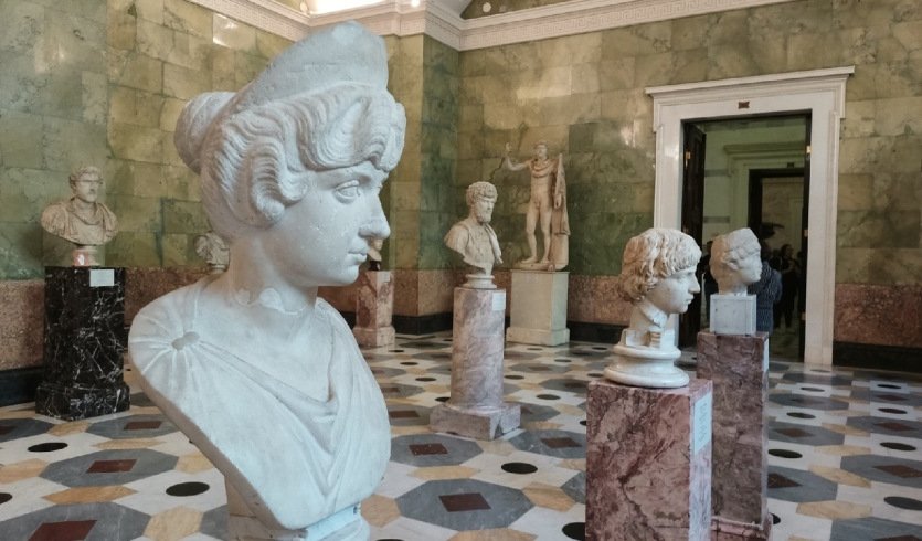 Экскурсия в Зимний дворец (Государственный Эрмитаж) – интерьерные экскурсии для организованных групп от 1550 рублей