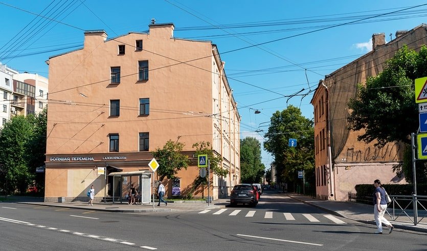 Заплутаю я на улице Плуталова – Пешеходные экскурсии от 600 рублей