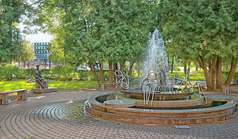 Белоколонный храм науки и культуры (Политехнический университет + музей) — Музеи