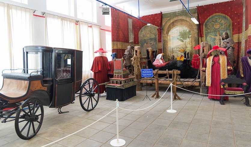 Здравствуй, Ёлка! (4 дня) — туры в Москву от 13500 руб.