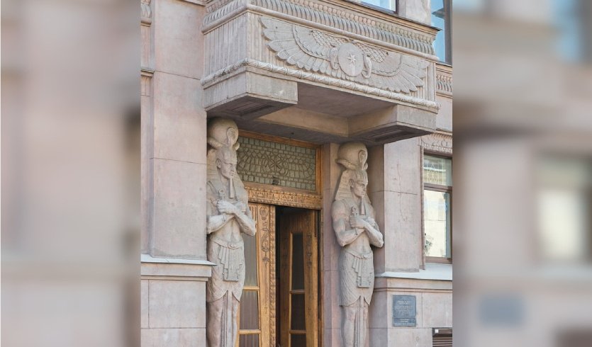 Легендарные дворы Литейной части (для групп) – автобусные экскурсии для организованных групп от 465 рублей