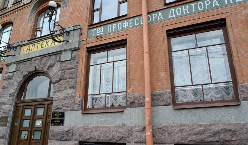 Мистический Петербург с посещением аптеки загадочного алхимика – автобусные экскурсии для организованных групп от 850 рублей