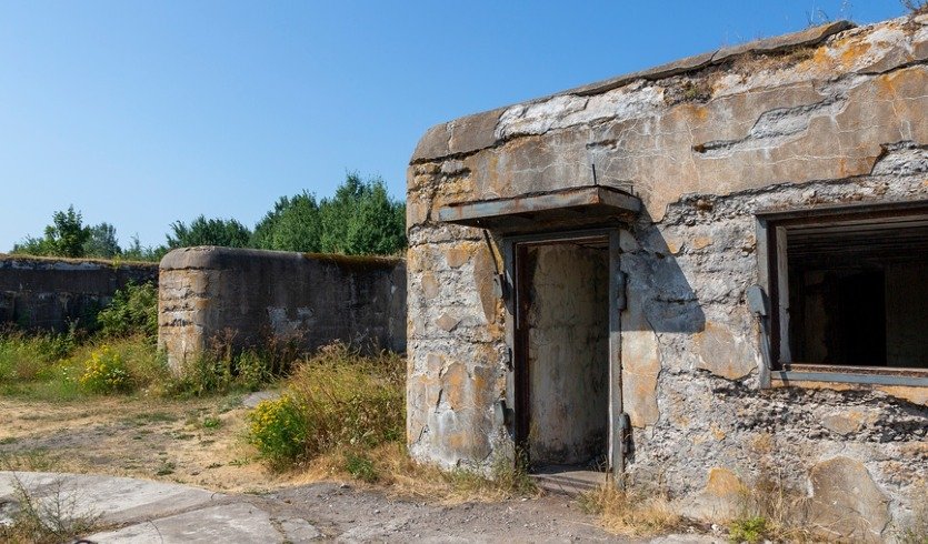 Форт Красная горка и Кронштадт: на страже морских границ России – загородные экскурсии